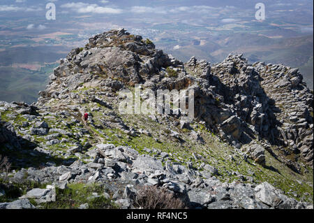 Die Arangieskop Trail in der Nähe von Robertson, Western Cape ist eine robuste 2-Tages Trail, Wanderer führt durch den Langebergen in Südafrika Stockfoto