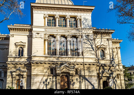 Rom, Italien, 4. JANUAR 2019: Licht ist aufschlussreich antiken Gebäude Stockfoto