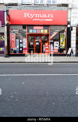 Ryman shop vorne, Richmond, Surrey, London, UK Stockfoto