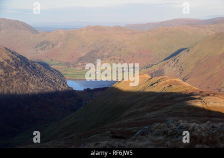 Die Wainwright hohe hartsop Dodd & Brüder Wasser aus wenig Hart-Crag in Dovedale, Nationalpark Lake District, Cumbria, England, UK. Stockfoto