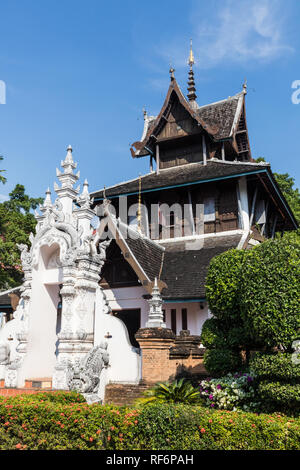 Buddhistische Manuskript Bibliothek und Museum, Wat Chedi Luang - Wat Chedi Luang' Tempel des großen Stupa" ist ein buddhistischer Tempel in der Altstadt von Chi Stockfoto