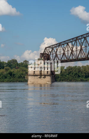 Die alte Kette von Felsen Brücke war einst Teil der historischen Route 66. Stockfoto