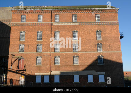 Heruntergekommenen Stadtteil Mühlen in Tewkesbury in Gloucestershire, Süd-West-England Stockfoto