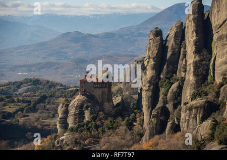 Kloster des Hl. Nikolaus von Meteora. Meteora ist einer der größten integrierten Komplexe von orthodoxen Klöstern in Griechenland. Stockfoto