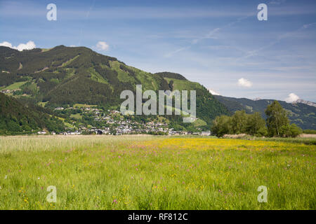 Zell am See ist eine Gemeinde im österreichischen Salzburg, Zell am See ist eine Stadtgemeinde im österreichischen Land Salzburg. Stockfoto