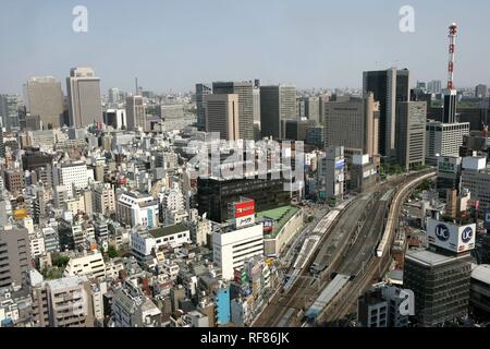 Bahnhof Shimbashi, JR-Line, Tokyo Metro, Tokio, Japan, Asien Stockfoto