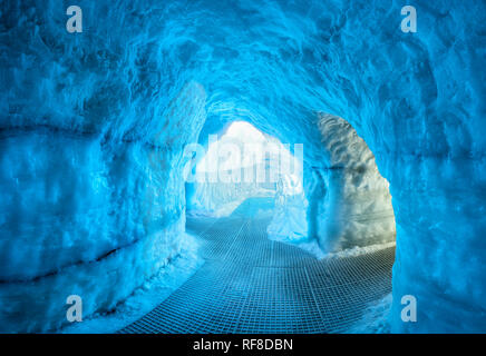 Glacier Ice Cave aufweisen, Perlan Museum (die Perle) Reykjavik, Island. Stockfoto