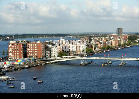 Modernes Apartment Gebäude auf der Insel Java, Insel in der Ij Fluss, Amsterdam, Niederlande, Europa Stockfoto