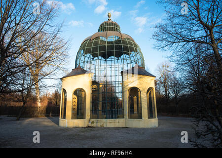 Die columbary (Taubenschlag oder Taubenschlag) im Schloss Schönbrunn (Schloss Schönbrunn) wurde zwischen 1750-1755, Wien gebaut. Österreich. Stockfoto