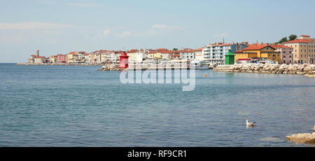 Piran - kleine Stadt am Meer in Slowenien Stockfoto