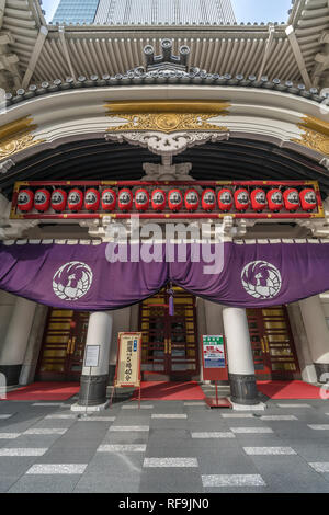 Ginza, Tokyo - August 9, 2018: Kabuki-za oder Kabukiza Theater. Tokyo's Premier Kabuki-theater. Barock japanische Erweckungsbewegung Gebäude von Architekt Stockfoto