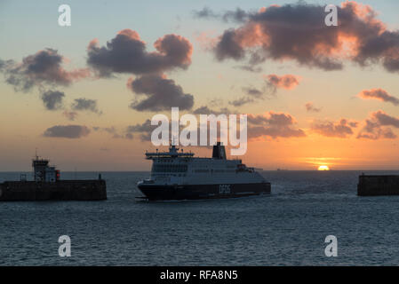 Überfahrt mit der Fähre, Dover-Calais, Stockfoto