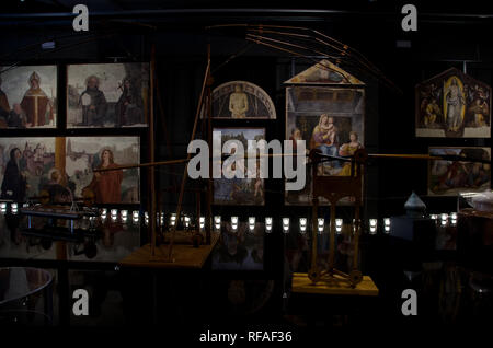 Im Museo della Scienza. Bild Leonardo Parade, Bav zum 500. Geburtstag von Leonardo da Vinci. Milano, Januar 23th, 2019 Stockfoto