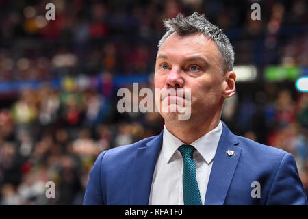 Foto Claudio Grassi/LaPresse 24 Maggio 2005 2019 Assago (MI) Italia sport Warenkorb AX Armani Exchange Olimpia Milano vs Zalgiris Kaunas - Turkish Airlines Eurolega 2018/2019 - Mediolanum Forum. Nella Foto: Sarunas Jasikevicius (Trainer Zalgiris Kaunas) Foto Claudio Grassi/LaPresse Januar 24, 2019 Assago (MI) Italien sport Warenkorb AX Armani Exchange Olimpia Mailand vs Zalgiris Kaunas - Turkish Airlines EuroLeague 2018/2019 - Mediolanum Forum. Im Bild: Sarunas Jasikevicius (Trainer Zalgiris Kaunas) Stockfoto