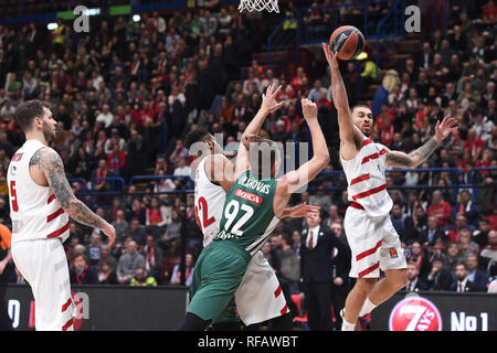 Foto Claudio Grassi/LaPresse 24 Maggio 2005 2019 Assago (MI) Italia sport Warenkorb AX Armani Exchange Olimpia Milano vs Zalgiris Kaunas - Turkish Airlines Eurolega 2018/2019 - Mediolanum Forum. Nella Foto: Lotta ein Rimbalzo Foto Claudio Grassi/LaPresse Januar 24, 2019 Assago (MI) Italien sport Warenkorb AX Armani Exchange Olimpia Mailand vs Zalgiris Kaunas - Turkish Airlines EuroLeague 2018/2019 - Mediolanum Forum. Im Bild: Kampf um einen Rebound Stockfoto