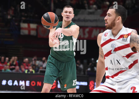 Foto Claudio Grassi/LaPresse 24 Maggio 2005 2019 Assago (MI) Italia sport Warenkorb AX Armani Exchange Olimpia Milano vs Zalgiris Kaunas - Turkish Airlines Eurolega 2018/2019 - Mediolanum Forum. Nella Foto: Paulius Jankunas (#13 Zalgiris Kaunas) Foto Claudio Grassi/LaPresse Januar 24, 2019 Assago (MI) Italien sport Warenkorb AX Armani Exchange Olimpia Mailand vs Zalgiris Kaunas - Turkish Airlines EuroLeague 2018/2019 - Mediolanum Forum. Im Bild: Paulius Jankunas (#13 Zalgiris Kaunas) Stockfoto