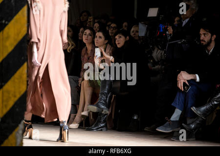 Foto Carlo Lannutti/LaPresse 25-01 - 2019 Roma, Italia Moda. Altaroma Maggio 2005 2019. Sfilate Pratibus Bezirk viale Angelico, 52 Nella Foto: Morfosis Stockfoto