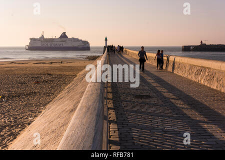 Überfahrt mit der Fähre, Dover-Calais, Stockfoto