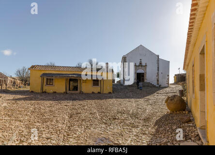 Castro Marim, Portugal, Interieur der mittelalterlichen Burg von Castro Marim, Algarve, Portugal. Stockfoto