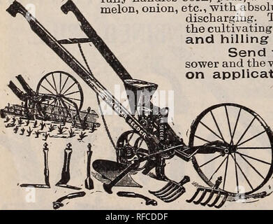 . Neuheiten und Spezialitäten für 1897. Baumschulen Illinois Chicago Kataloge; Samen Sorten Kataloge; Blumen Samen Kataloge; Lampen; Blühende Sträucher Pflanzen Kataloge Kataloge. . Bitte beachten Sie, dass diese Bilder sind von der gescannten Seite Bilder, die digital für die Lesbarkeit verbessert haben mögen - Färbung und Aussehen dieser Abbildungen können nicht perfekt dem Original ähneln. extrahiert. W. W. Barnard &Amp; Co; Henry G. Gilbert Baumschule und Saatgut Handel Katalog Kollektion. Chicago, Illinois: W. W. Barnard &Amp; Co. Stockfoto