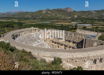 Aspendos, Türkei - Anzeige eines der am besten erhaltenen römischen Theater der Welt, Aspendos ist eine wichtige Touristenattraktion in der Türkei Stockfoto