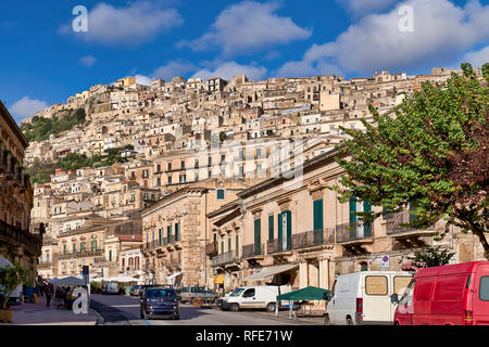 Ein Blick auf Modica, der Altstadt. Sizilien Italien Stockfoto