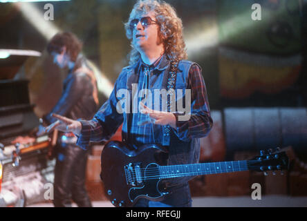 Britische band Slade im März 1984 in München. Noddy Holder. | Verwendung weltweit Stockfoto