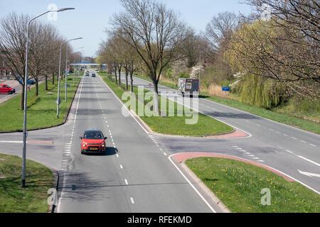 Hauptstraße in Lelystad, die Hauptstadt der niederländischen Provinz Flevoland Stockfoto