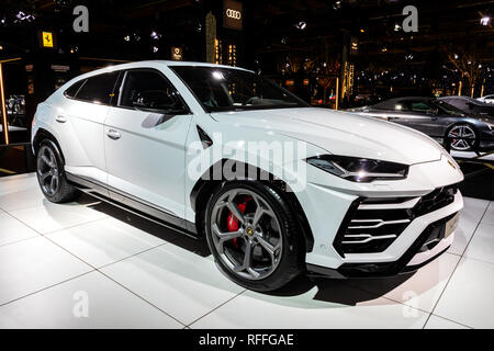 Brüssel - Jan 18, 2019: Lamborghini Urus suv-Auto präsentiert an der 97th Brüsseler Motor Show 2019 Autosalon. Stockfoto