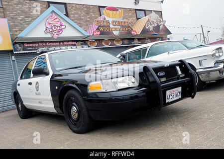 Ford Crown Victoria P71 Polizei V8 Interceptor, diente einst der LAPD ein klasse Auto Show in Great Yarmouth angezeigt. Stockfoto