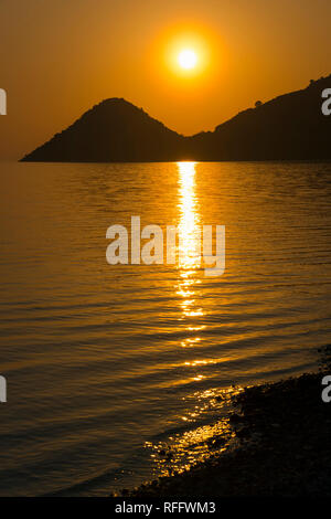 Sonnenuntergang, Strand von Sagiaga, Griechenland Stockfoto