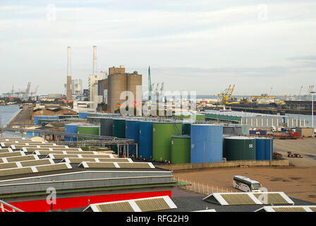 Der Hafen von Le Havre (Normandie, Frankreich). Le Havre ist eine französische Gemeinde und Stadt im Département Seine-Maritime und in der Region der Normandie von Nort Stockfoto