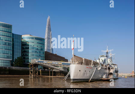 HMS Belfast Auf der Themse getroffen Stockfoto