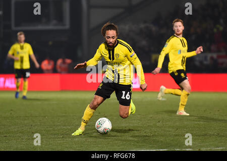 BURTON-on-Trent, Großbritannien, 23. Januar. Burton Albion Mittelfeldspieler Marcus Kabelbaum (16), die in Aktion während der carabao Pokalspiel zwischen dem Burton Albion und Manchester City an der Pirelli Stadium, Burton upon Trent am Mittwoch, 23. Januar 2019. (Credit: MI Nachrichten & Sport) Stockfoto