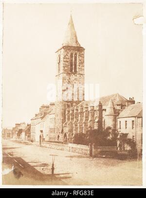 St. Andrews. Hochschule Kirche St. Salvator. Artist: David Octavius Hill (Britisch, Perth, Schottland 1802-1870 Edinburgh, Schottland); Robert Adamson (Britisch, St. Andrews, Schottland 1821-1848 St. Andrews, Schottland). Fotografie Studio: Hill und Adamson (British, 1843-1848) aktiv. Datum: 1843-47. Museum: Metropolitan Museum of Art, New York, USA. Stockfoto