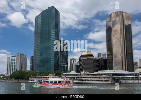 Australien, Queensland, Brisbane, Skyline am Eagle Street Pier Stockfoto