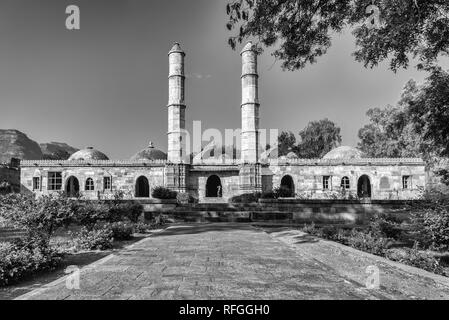 Champaner, India-December Pavagadh, Gujarat, 07, 2014 - Ansicht von Sahar Ki Masjid Vom Zentrum Stockfoto