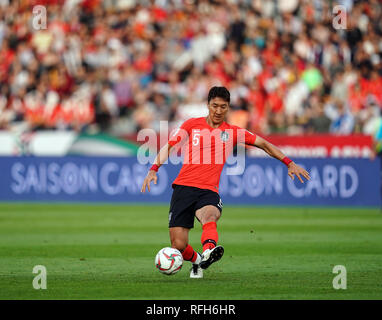 25. Januar 2019, Zayed Sports City Stadium, Abu Dhabi, Vereinigte Arabische Emirate; AFC Asian Cup Fußball Viertelfinale, Südkorea gegen Katar; Jung Woo-Jungen von Südkorea Stockfoto