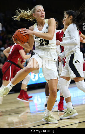 Boulder, CO, USA. 25 Jan, 2019. Colorado Buffaloes, Annika Jank (25) ziehen in eine Erholung in der ersten Hälfte gegen Stanford in der Coors Fall-Mitte in Boulder, CO. Derek Regensburger/CSM/Alamy leben Nachrichten Stockfoto