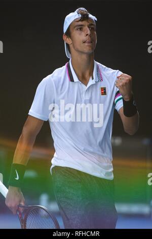 Melbourne, Australien. 26 Jan, 2019. Lorenzo Musetti von Italien feiert Während singles seine Jungen" Finale gegen Emilio Nava der Vereinigten Staaten auf 2019 Australian Open in Melbourne Park in Melbourne, Australien, Jan. 26, 2019. Quelle: Xinhua/Alamy leben Nachrichten Stockfoto