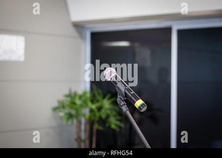 Brumadinho, Brasilien. 26 Jan, 2019. Brumadinho, Brasilien. 26. Januar 2019. MG - Belo Horizonte - 01/26/2019 - Jair Bolsonaro visits Brumadinho-Präsident Jair Bolsonaro hat der Presse nicht bei einem Besuch der Stadt Brumadinho sprechen nach dem Bruch der Staumauer am Freitag, den 25/01/19 Foto: Marcelo Alvarenga/AGIF AGIF/Alamy Credit: Live-Nachrichten Stockfoto