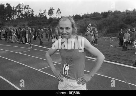 Atletiekinterland Nederland, Germany B, Belgie op Papendal Jan Bestanddeelnr Struyk, 927-3809. Stockfoto