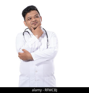 Portrait von asiatischen Arzt ernsthaft etwas denken Stockfoto