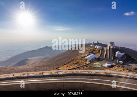 La Silla Europäische Südsternwarte, im Norden von Chile. Einer der ersten astronomischen Observatorien Planeten anderer Sterne zu sehen. Atacamawüste Stockfoto