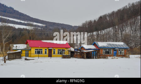 Harbin, China - Feb 23, 2018. Snow Village in Harbin, China. Harbin, die renommierte Eis Stadt, liegt im Süden der Provinz Heilongjiang. Stockfoto