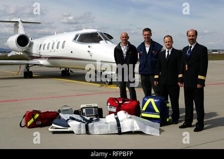 DEU, Bundesrepublik Deutschland, Frankfurt: Private Krankenwagen Charter jet Unternehmen Senator Aviation Pro Jet Krankenwagen, Stockfoto