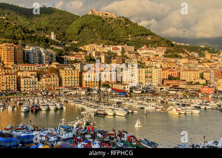 Salerno Hafen Campania Italien Stockfoto