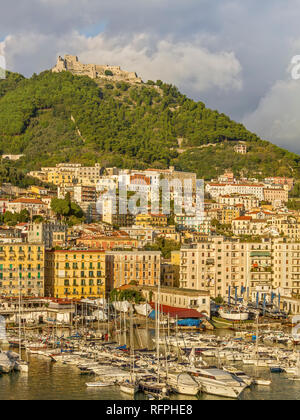 Salerno Hafen Campania Italien Stockfoto