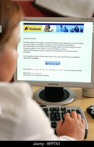 DEU, Deutschland: Phishing E-Mail. Stockfoto