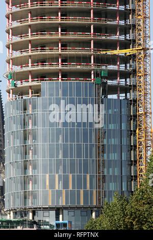 Bau von einem Hochhaus in der Nähe von Kölner Dom, Deutz, Köln, Nordrhein-Westfalen, Deutschland Stockfoto